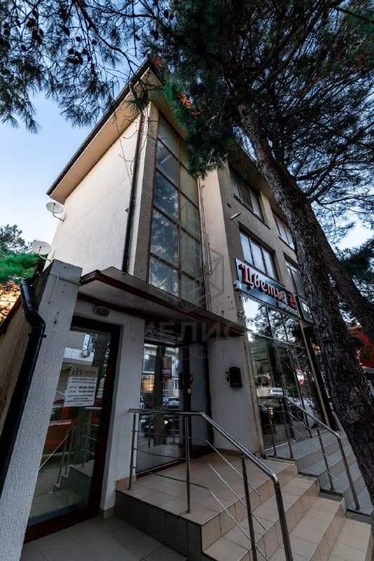 Фото 2 - Новостройка Центр Геленджика, Приморская: 177м² дизайнерские апартаменты у моря.